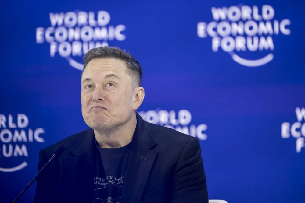 SpaceX би можел да го направи Маск првиот билионер во светот