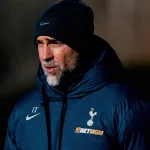 Премиер лигата преку официјалниот сајт му се потсмеваше на Тотенхем, па ја избриша објавата