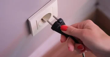 ЕВН НАЈАВИ ИСКЛУЧУВАЊЕ: Без струја корисници во Центар, Бутел и Карпош