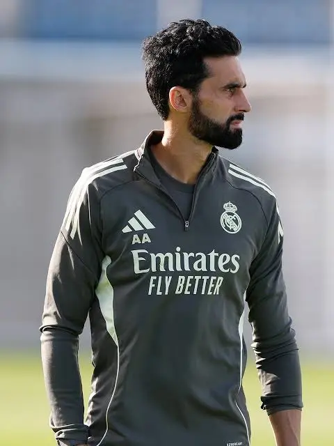 ОФИЦИЈАЛНО: Ова е новиот тренер на Реал Мадрид