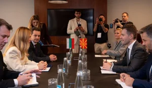 Бугарија инсистира на гарантирање на правата на Бугарите; Петрова категорична, нема да учествуваат во повторно преговарање за обврските на Македонија
