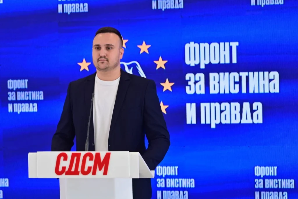 (Видео) Стојчевски: Распишете референдум, младите сами да одлучат за својата иднина