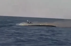 Украинската морнарица тврди дека ја водела првата битка меѓу поморски дронови во историјата