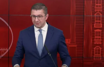 МИЦКОСКИ УТРЕ ВО ОХРИД: Поставување камен-темелник и увид на неколку проекти