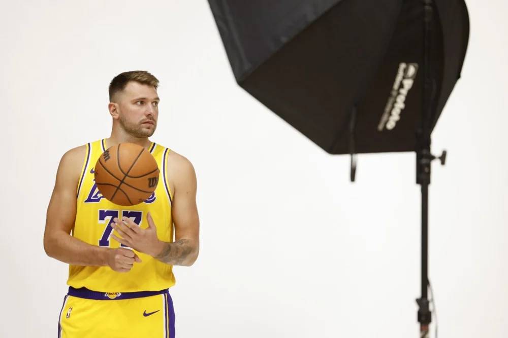 Крај на една прекрасна љубовна приказна: ја сакаше оваа убавица уште од своите 12 години и живееја како во бајка цела деценија