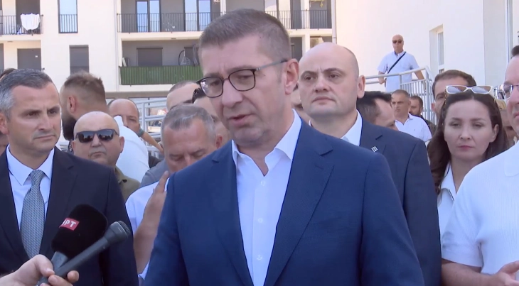 Мицкоски: Имаме намалување на државниот и на јавниот долг и зголемување на индустриското производство во јуни од 6,5 отсто