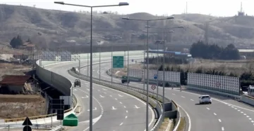 Исчистен одронот на патот Катланово – Велес, сообраќајот нормализиран