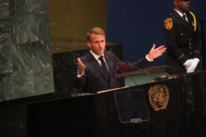 Макрон од говорницата на ОН предупреди дека во светот „се враќа законот на џунглата