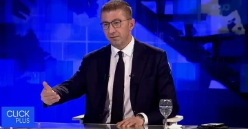 Мицкоски: Синдикатите одбија договор за 8 отсто годишно зголемување на платите на административците