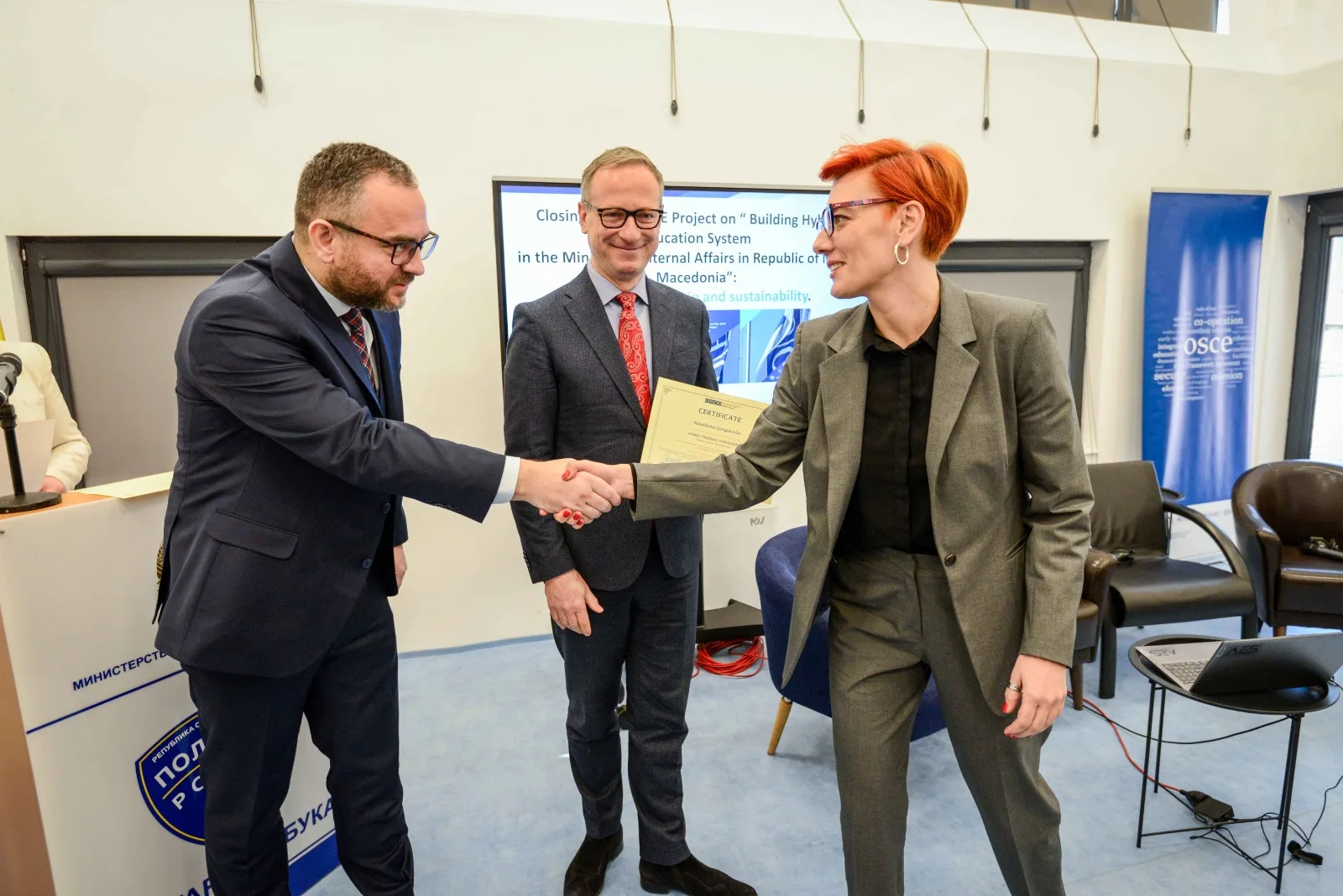 Хибридна обука за подобро полициско работење