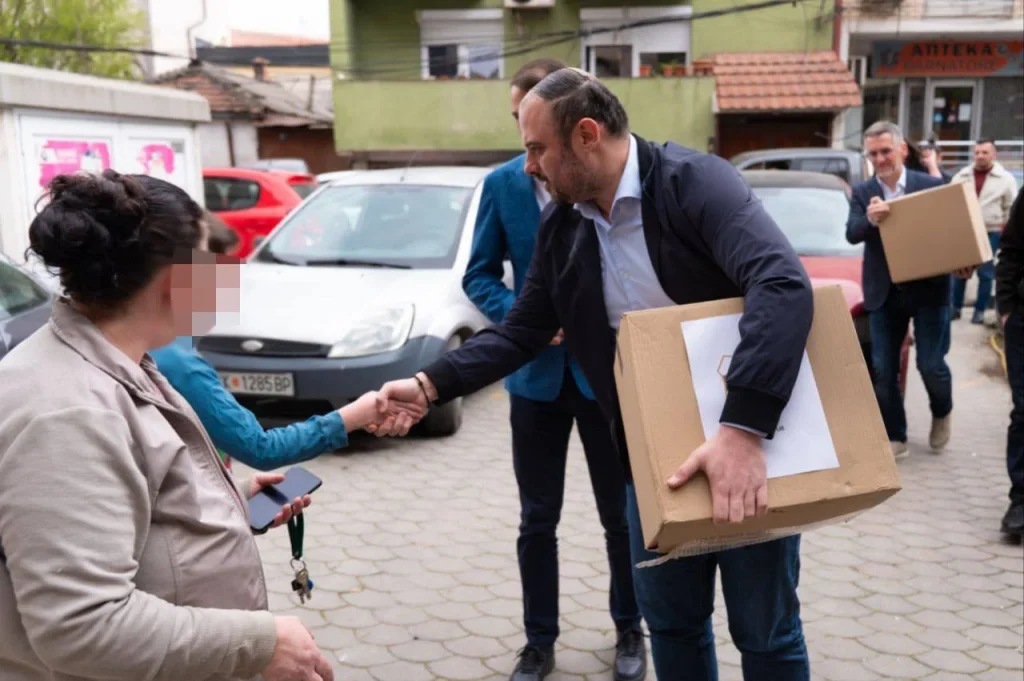Ѓорѓиевски преку хуманитарна акција со порака за солидарност, заедништво и меѓусебна почит по повод Рамазан Бајрам