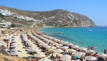 СРПСКО СЕМЕЈСТВО ДОЖИВЕАЛО ДРАМА НА ОДМОР ВО ГРЦИЈА: „Нѐ исфрли на улица со дете и ни задржа 290 евра“