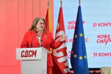ПЕТРОВСКА: Без промена, СДСМ ризикува маргинализација, па дури и исчезнување
