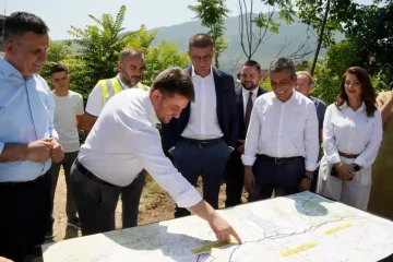 МИЦКОСКИ ОД САРАЈ: Владата продолжува со реализација на инфраструктурните проекти