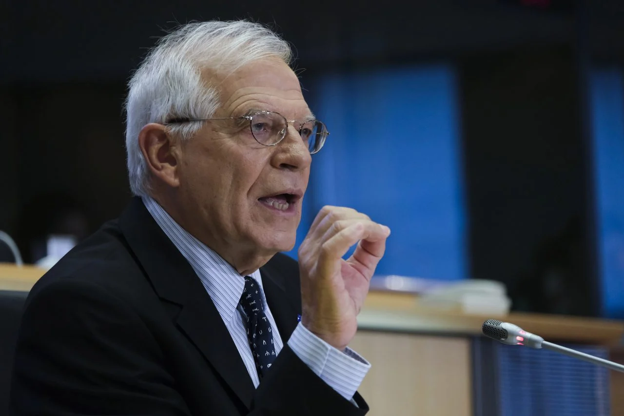 Борел: ЕУ го губи кредибилитетот затоа што не му се спротивставува на Трамп