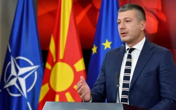 НЕ КРАТИМЕ НИТУ ЕДЕН ДЕН БОЛЕДУВАЊЕ: Перински ги објасни предложените измени