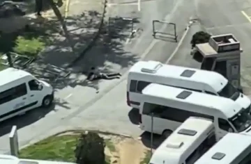 (ВИДЕО) Пукање пред израелскиот конзулат во Истанбул, има мртви