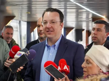 (ВИДЕО) Николоски: После 20 години, за прв пат овозможивме полагања за стручни испити за капетан и бродски персонал