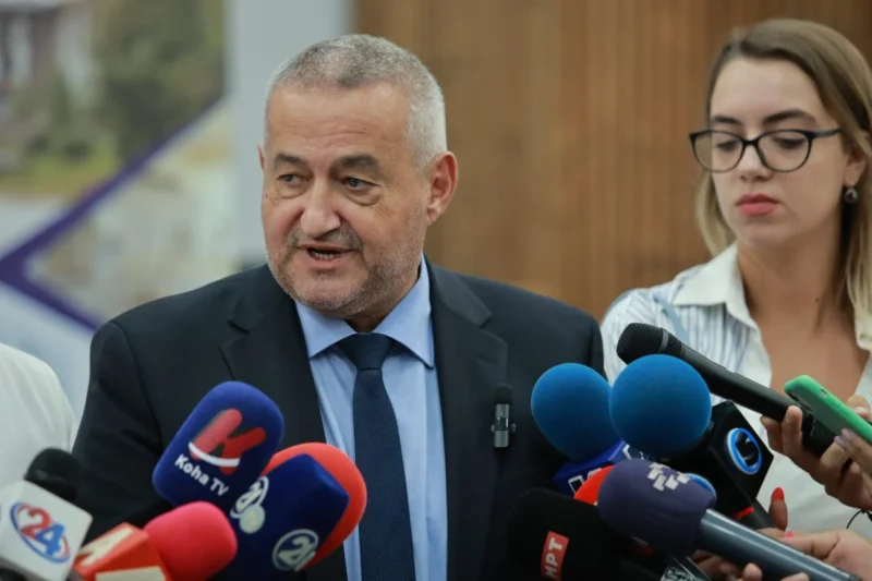 Клековски: По повеќе од една деценија ажурирана е листата на есенцијални лекови