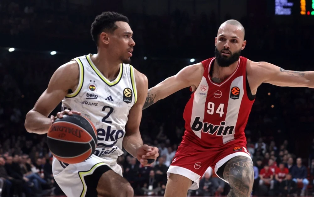 Фурније го изрешета Фенербахче