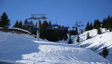 СЕ ПРЕГОВАРА СО СЕРИОЗЕН ИНВЕСТИТОР ЗА ПОПОВА ШАПКА: Мицкоски најавува изградба и на нова жичарница