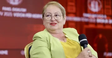 Јаневска: Универзитетите и општеството мора да се посветат на младите кои ќе ја развиваат државата