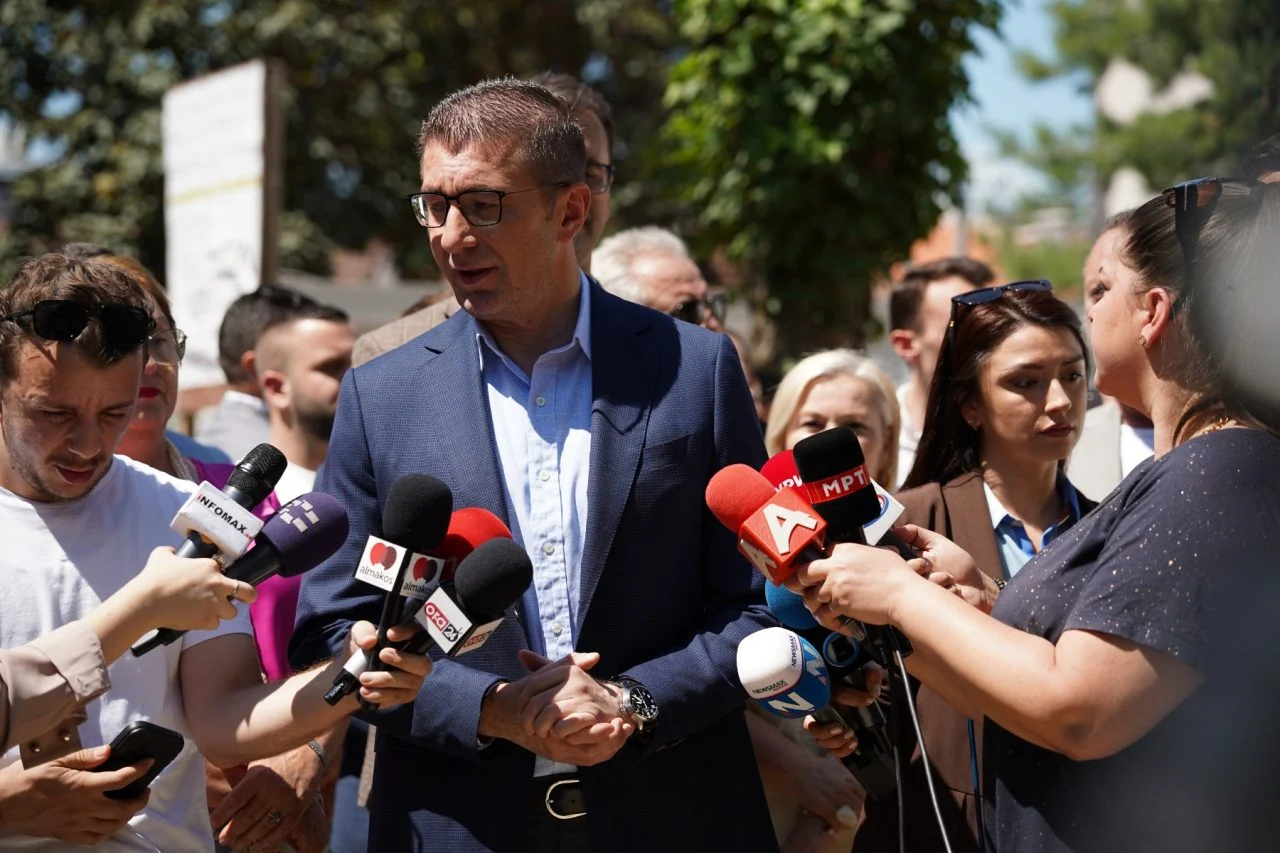Со Клинички центар во близина на обиколницата, може да привлекуваме пациенти и од соседните држави, рече Мицкоски и најави почеток на активностите в година