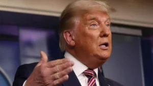 Трамп: Подготвен сум за воена акција ако нема договор со Иран