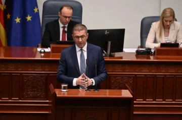 Сегашната Влада е 2,5 до 3 пати поуспешна од претходната, нема ново задолжување од 350 милиони евра во јуни, истакна Мицкоски