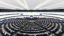 Европскиот парламент го поздрави напредокот на Украина во реформите и отворањето на првиот кластер од преговорите