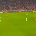 Грешка на кариерата на Мануел Ноер во првата минута!