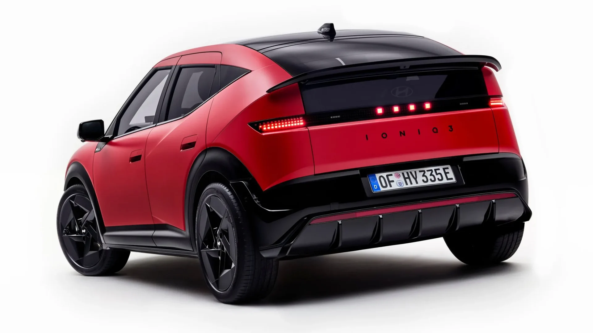 Hyundai Ioniq 3: Нов електричен хечбек со кросовер карактер за европскиот пазар