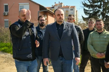 ПЕШАЧКА ПАТЕКА И ЧИСТЕЊЕ НА КОРИТОТО НА СЕРАВА: Ѓорѓиевски и Костовски го означија почетокот на проектот