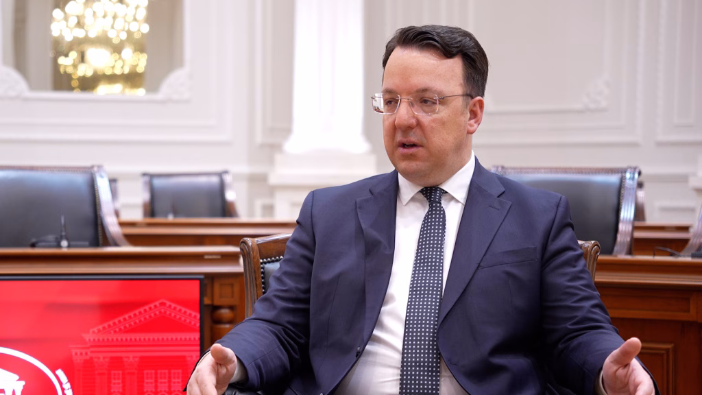 Владата набавува 150 електрични автобуси: Николоски најави модернизација на јавниот превоз во Скопје и во општините