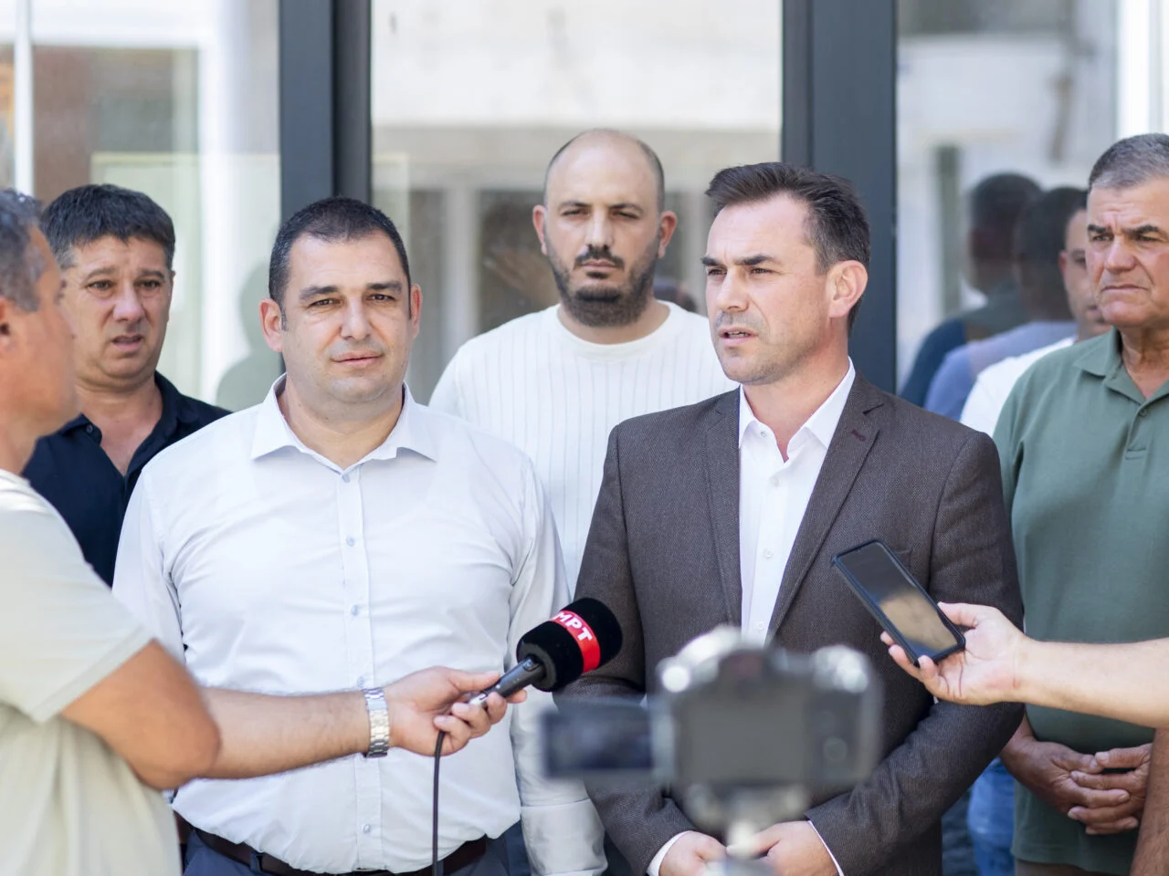 Серафимовски: Постигнат договор за откупната цена на ајварската пиперка