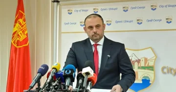 КОМУНАЛНА ХИГИЕНА ГУБЕЛА 1.5 МИЛИОНИ ЕВРА МЕСЕЧНО: Ѓорѓиевски најавува електронска база и строго санкционирање на злоупотребите