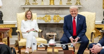 Трамп остро ја нападна Мелони: Мислев дека има храброст, но згрешив