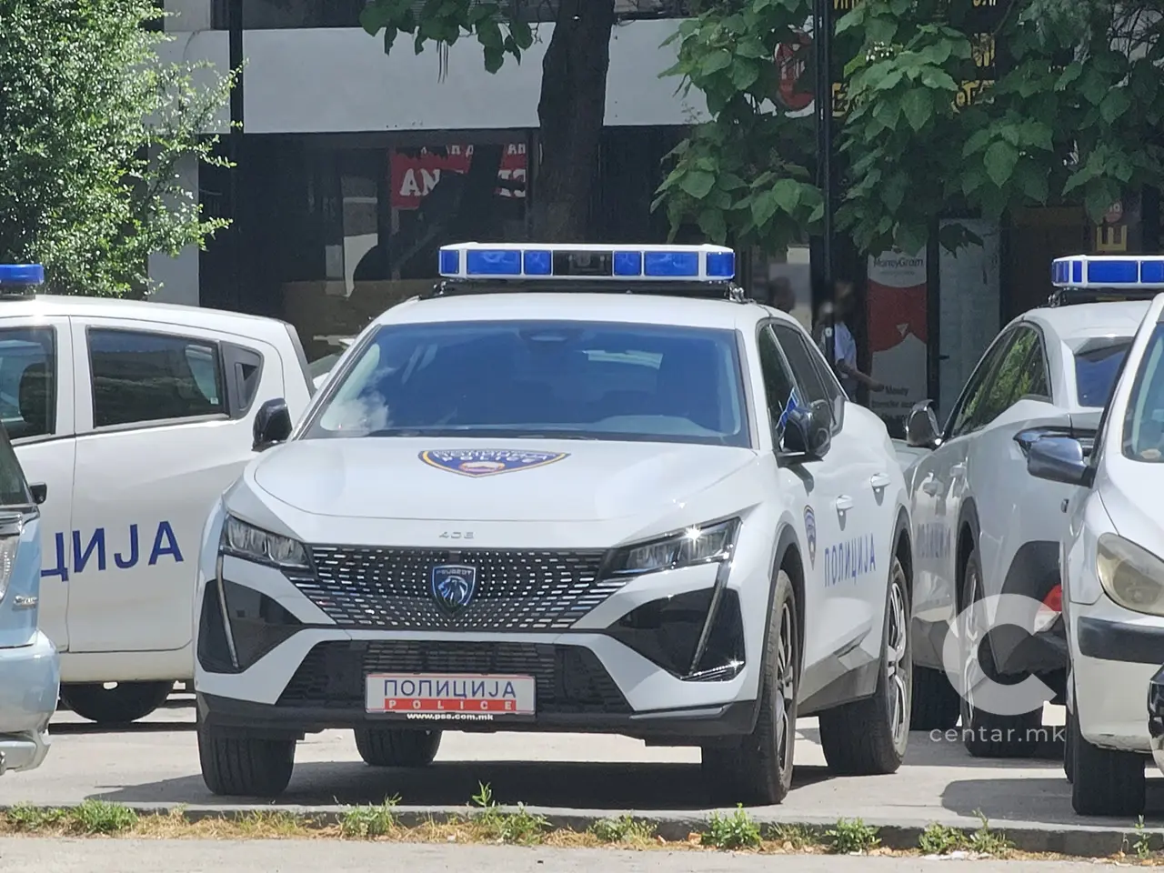 ПОЛИЦИЈАТА НЕ ЗАСТАНУВА: Седум приведени, меѓу нив и странски државјанин