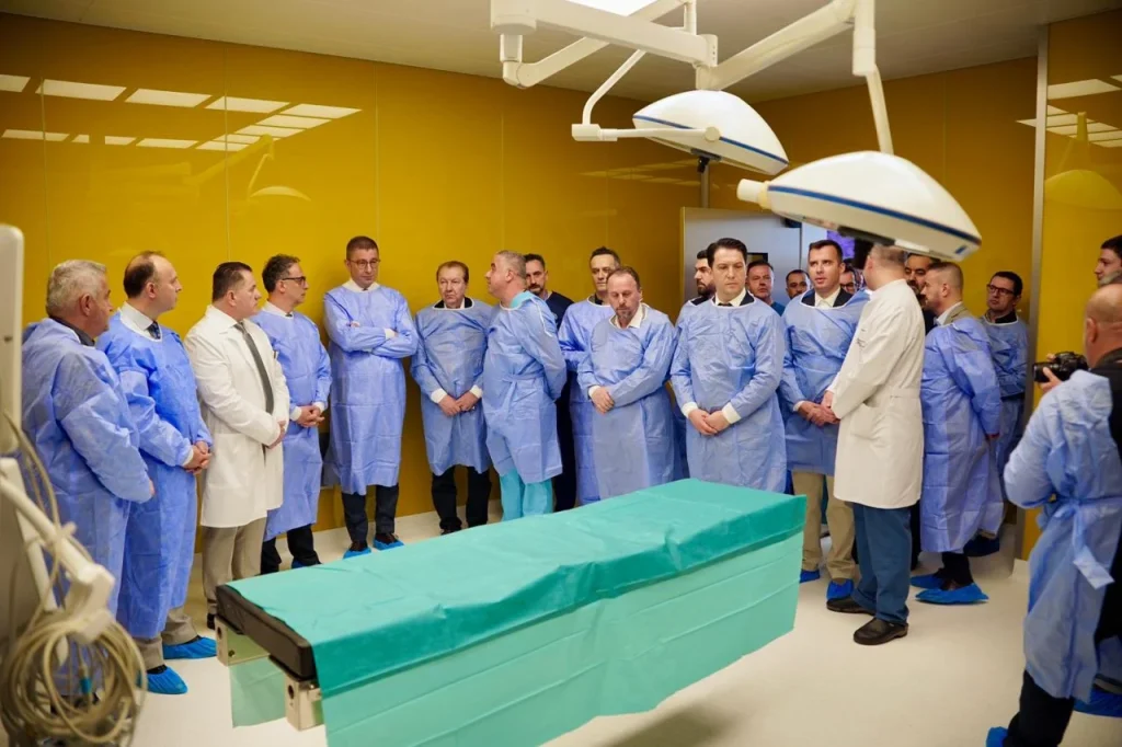 Алиу: Започната модернизација на 10 операциони сали, шест веќе обновени