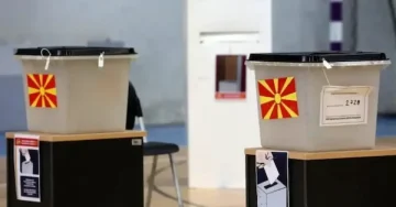 До 13 часот излезеноста на повторените избори изнесува 8,89 проценти