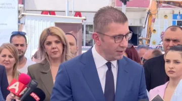 Мицкоски: Овозможивме подостоинствен живот за пензионерите, порано пензиите се зголемуваа по 20 денари, а сега обезбедивме по 7.000 денари
