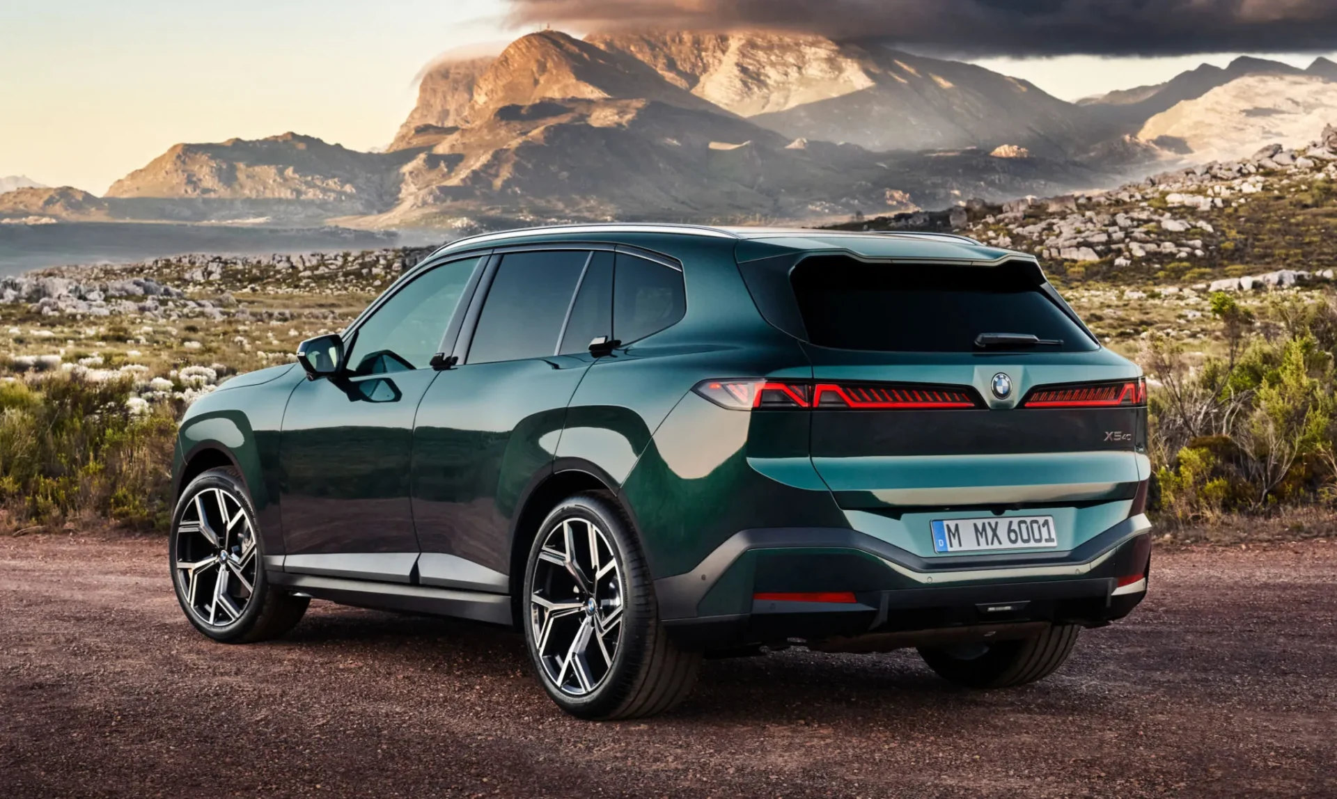 BMW ја претстави новата X5: Прв модел со пет различни погонски технологии