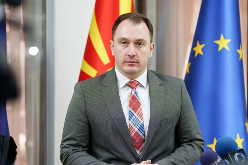 Андоновски на средба со инфлуенсерите: потребна е јасна правна рамка за дигиталните содржини.