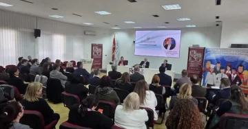 Дуалниот концепт се проширува и во високото образование, стручни студии ќе траат 3 години, најави Јаневска