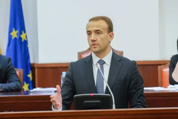 Стојаноски: Ќе прифатиме сè што ќе договорат опозициските партии, ако остане гласањето на дијаспората
