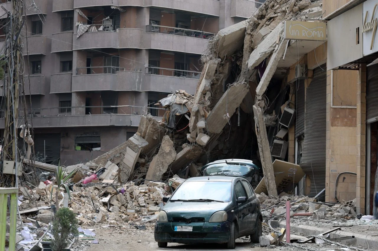 Нов бран израелски напади врз Либан, погоден центарот на Бејрут, десетици мртви