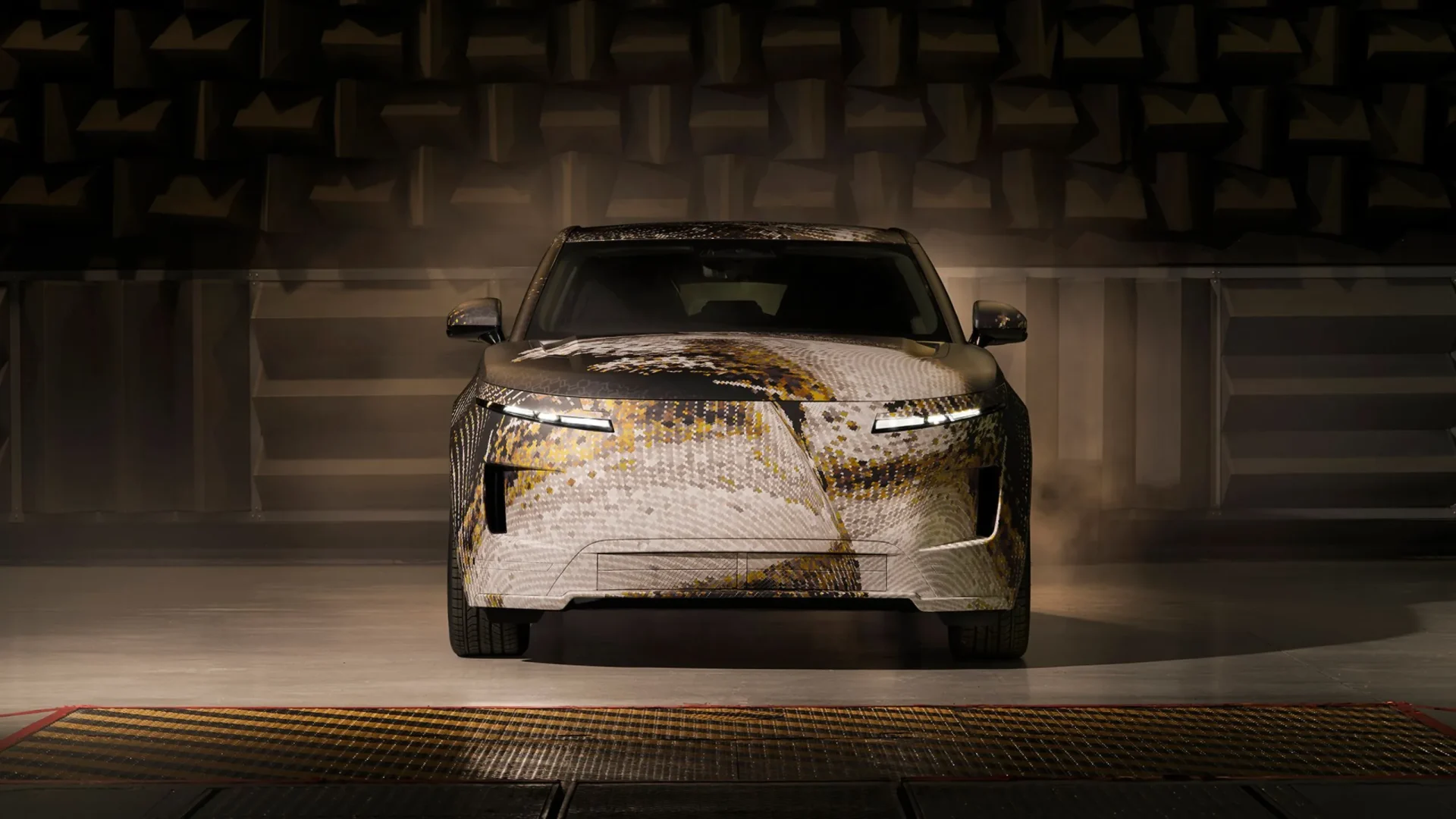 Range Rover го најави петтиот член на семејството, моделот GT