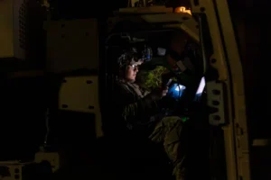 САД соопштија дека собориле 11 дронови поврзани со наркокартели на границата со Мексико, користејќи ласерско оружје