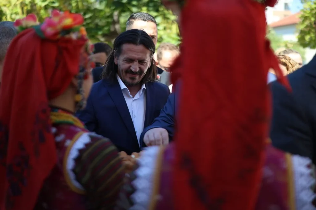 (Фото) Сулејмани од Гевгелија: Зборовите ги заменуваме со резултати – Старата чаршија повторно живее