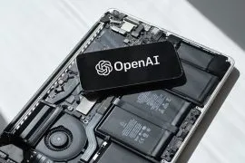 „ОпенАИ“ откри случаи на загрижувачко однесување на вештачката интелигенција, најавувајќи нов систем